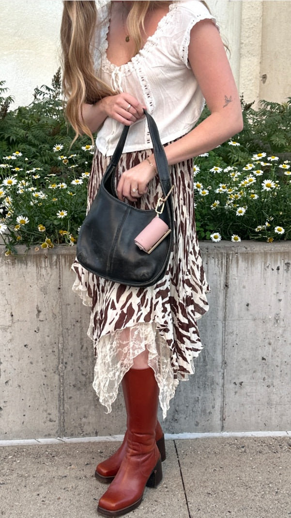 Veylla Carryall Outfit im Freien